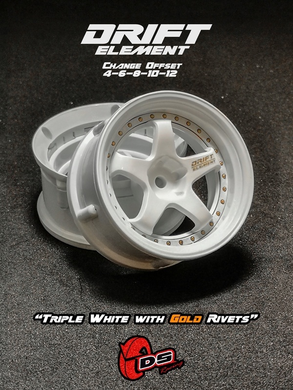DS RACING – DRIFT ELEMENT TRIPLE WHITE RIMS WITH GOLD RIVETS – (WHITE/GOLD)