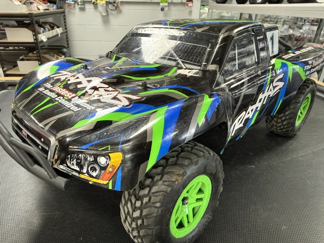 USED - Traxxas Slash 4X4 BL2